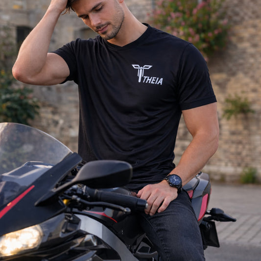 Tshirt noir respirant de la marque Theia Moto, pour motard