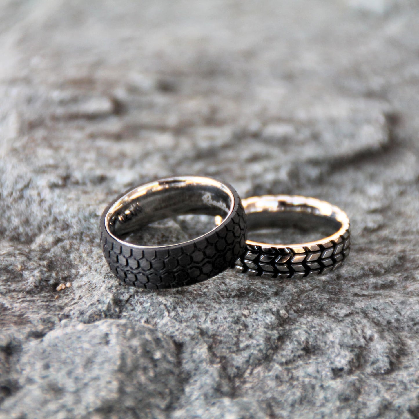 Bagues pneu en acier inoxydable.