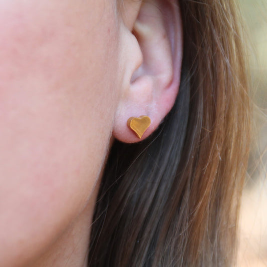Boucles d'oreilles puces en acier inox en forme de coeur, idéales pour motard.