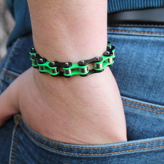 Bracelet chaine de moto en acier inoxydable vert et noir.