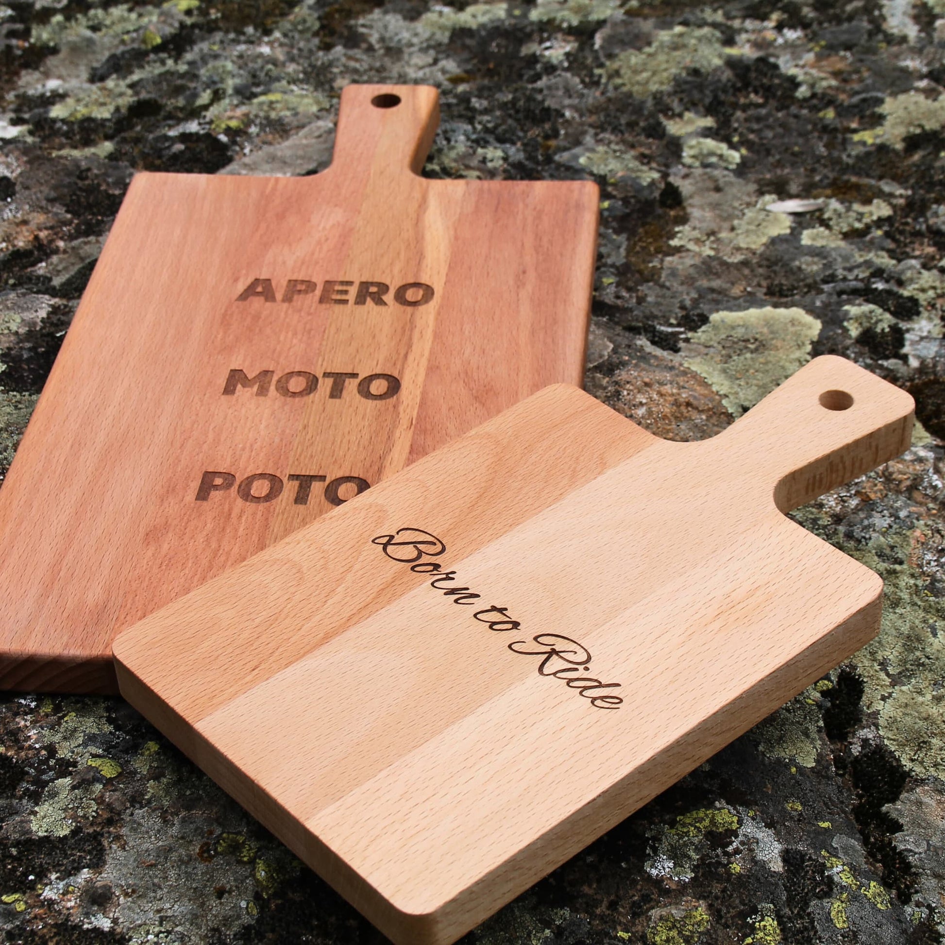 Planches à découper en bois avec gravure spéciale motards ! Born to ride ou Apero moto Poto, idée cadeau parfait pour passionné de moto