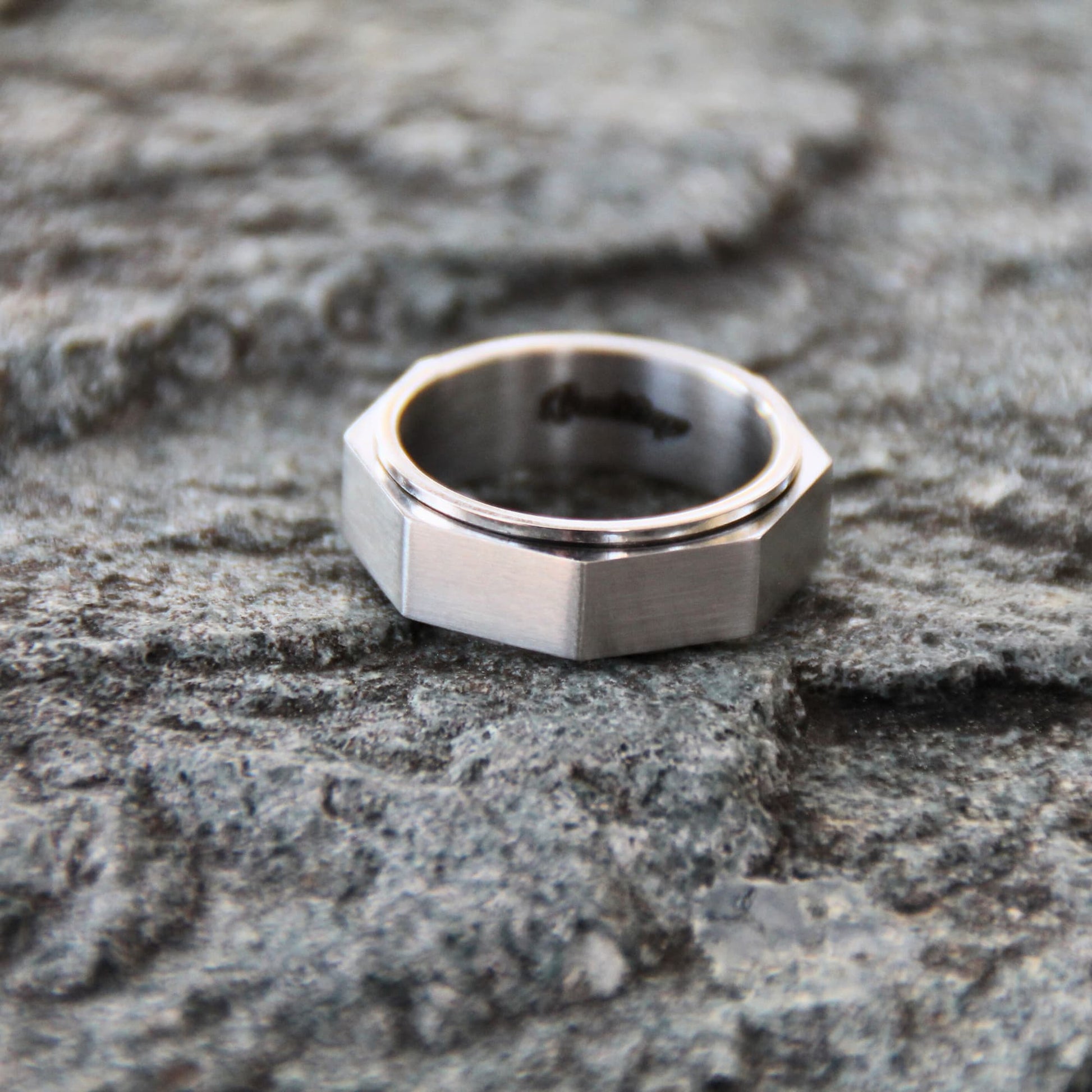 Bague boulon en acier inoxydable. Fabriquée 100% en France.