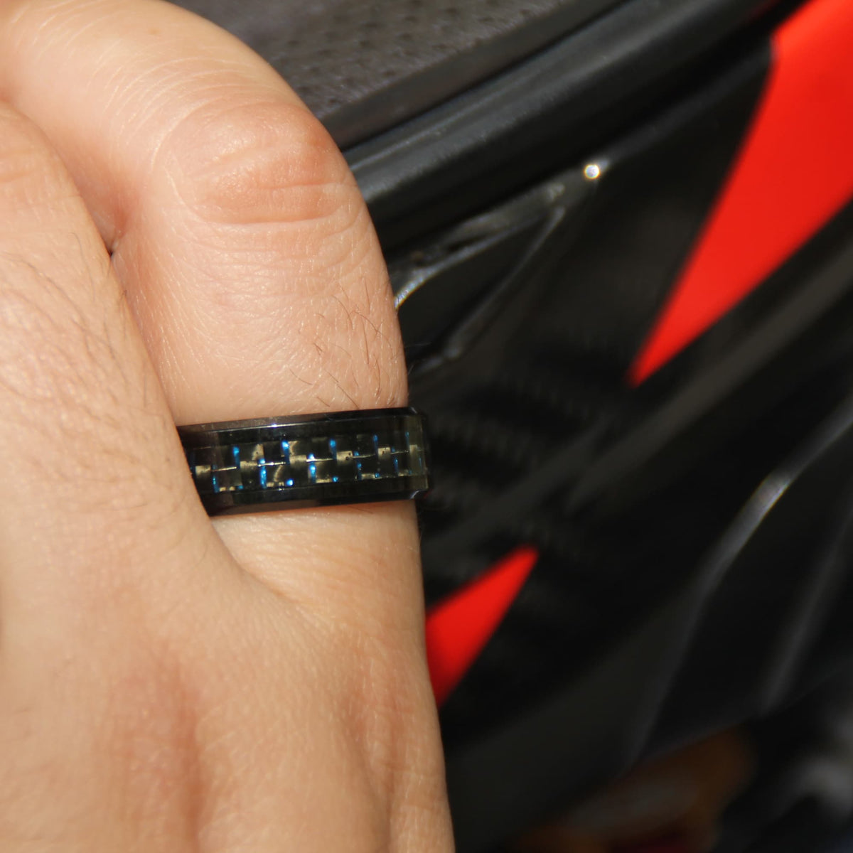 Bague motard en acier inox noir et fibre de carbone bleu