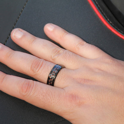 Bague motard en acier inox noir et fibre de carbone rouge