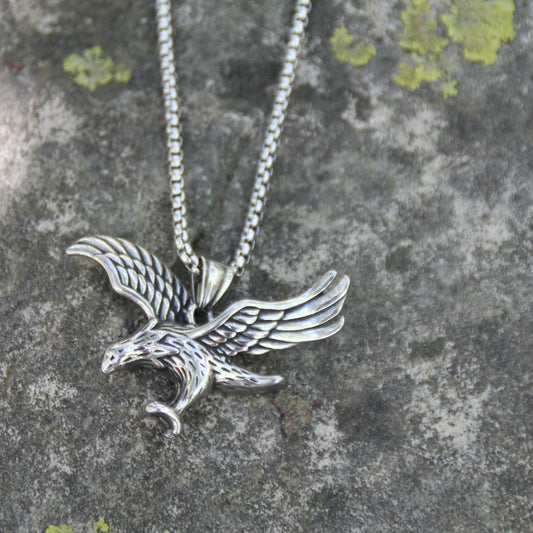Collier acier inoxydable pendentif aigle liberté et puissance