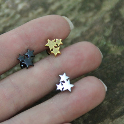 Boucles d'oreilles en acier inoxydable en trio d'étoiles