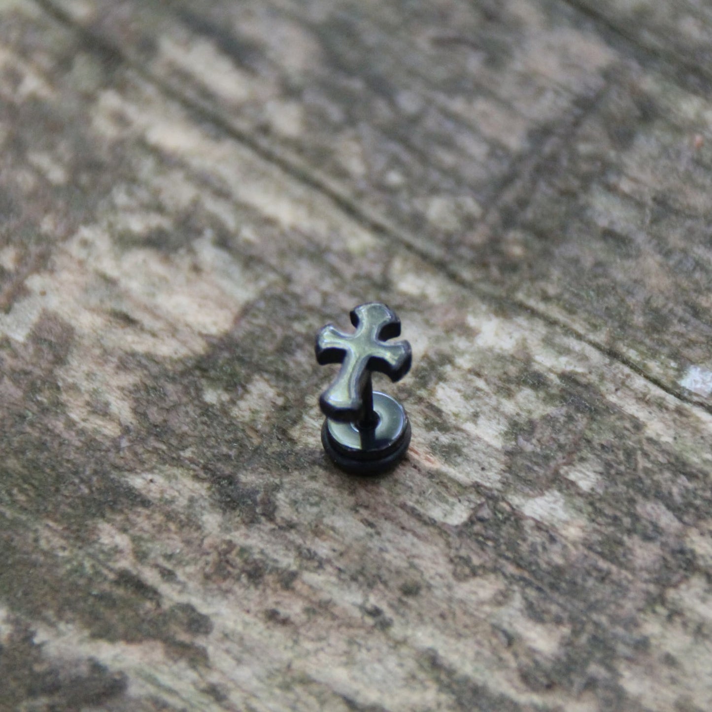Boucles d'oreilles croix acier inox noir