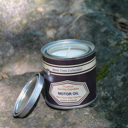 Bougie originale "huile moteur", pot ouvert montrant la mèche centrale