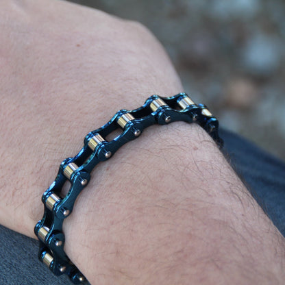 Bracelet homme chaine de moto bleu et acier.