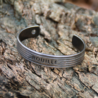 Bracelet jonc en acier inoxydable argenté de la marque Rouille, fabriqué en Italie – Élégance et durabilité pour un style intemporel.