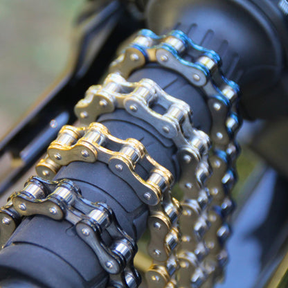 Bracelets chaine moto acier inodyable colorés. Cadeau motard parfait !