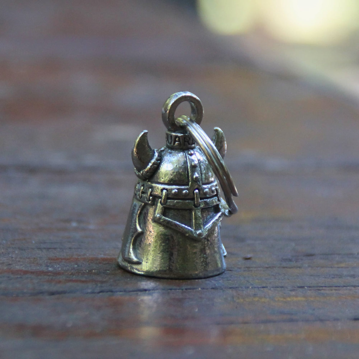 Détails de la Clochette moto Guardian Bell Casque Viking avec casque à cornes