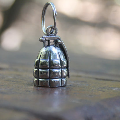 Clochette moto officielle Guardian Bell grenade originale pour offrir à un biker.