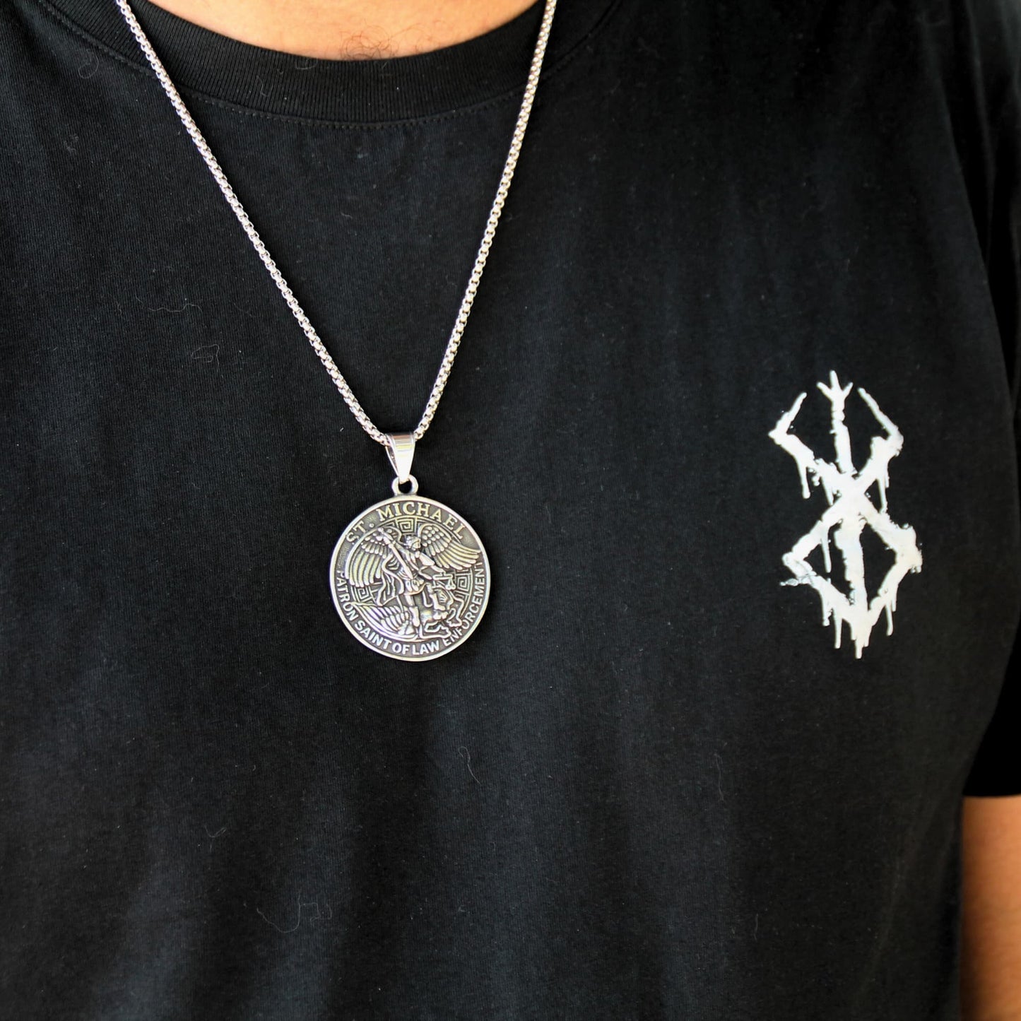 Collier biker médaille Saint Michael recto verso