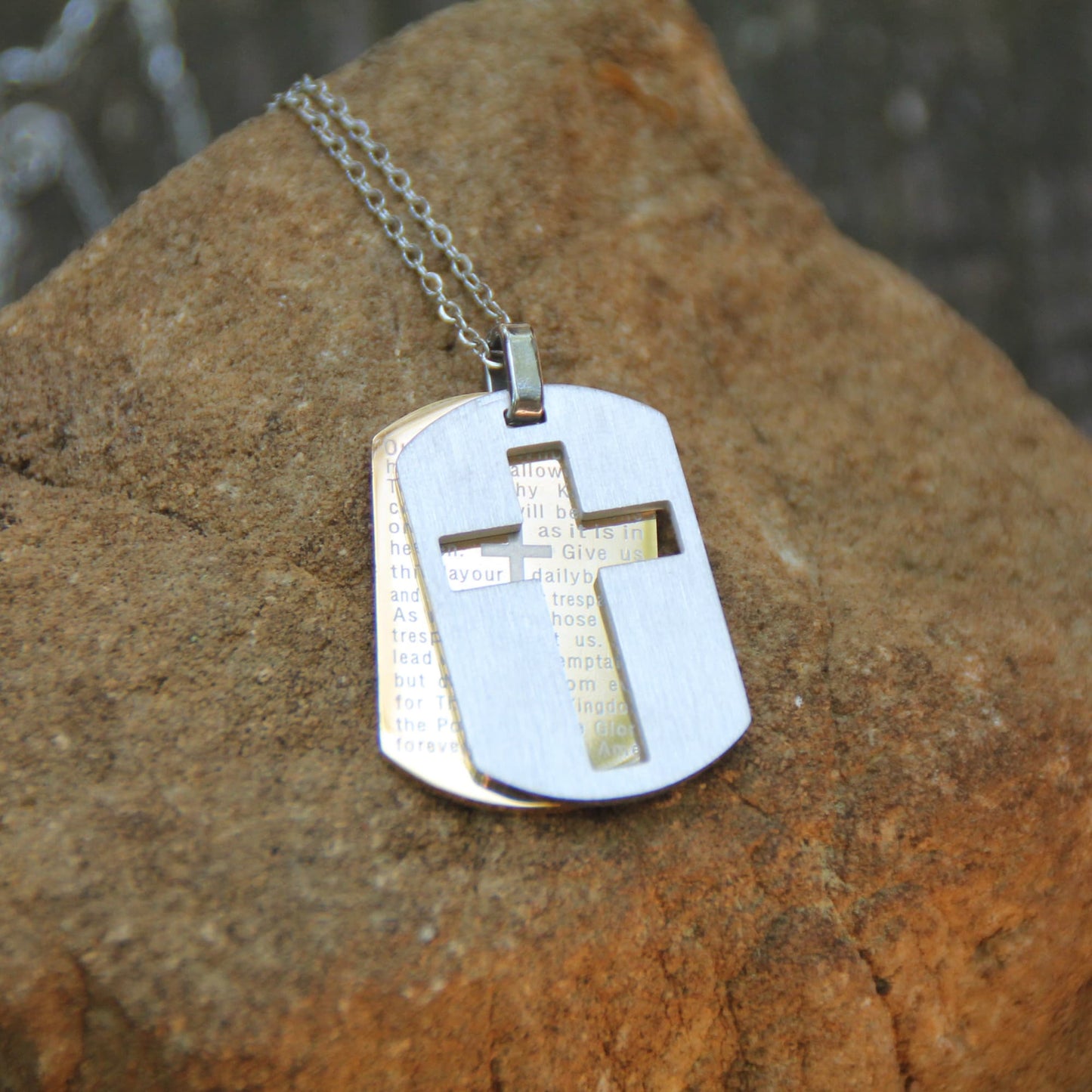 Collier double plaque militaire acier inox brossé et doré avec croix et priere