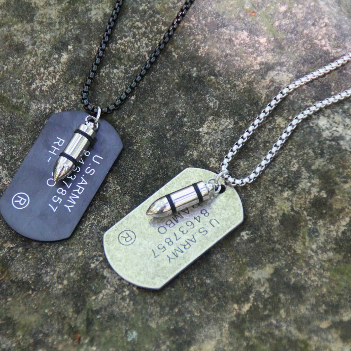 Cadeau motard biker. Le collier Rambo plaque militaire et balle
