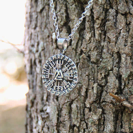 Collier motard(e) acier inoxydable pendentif Vegvisir boussole viking