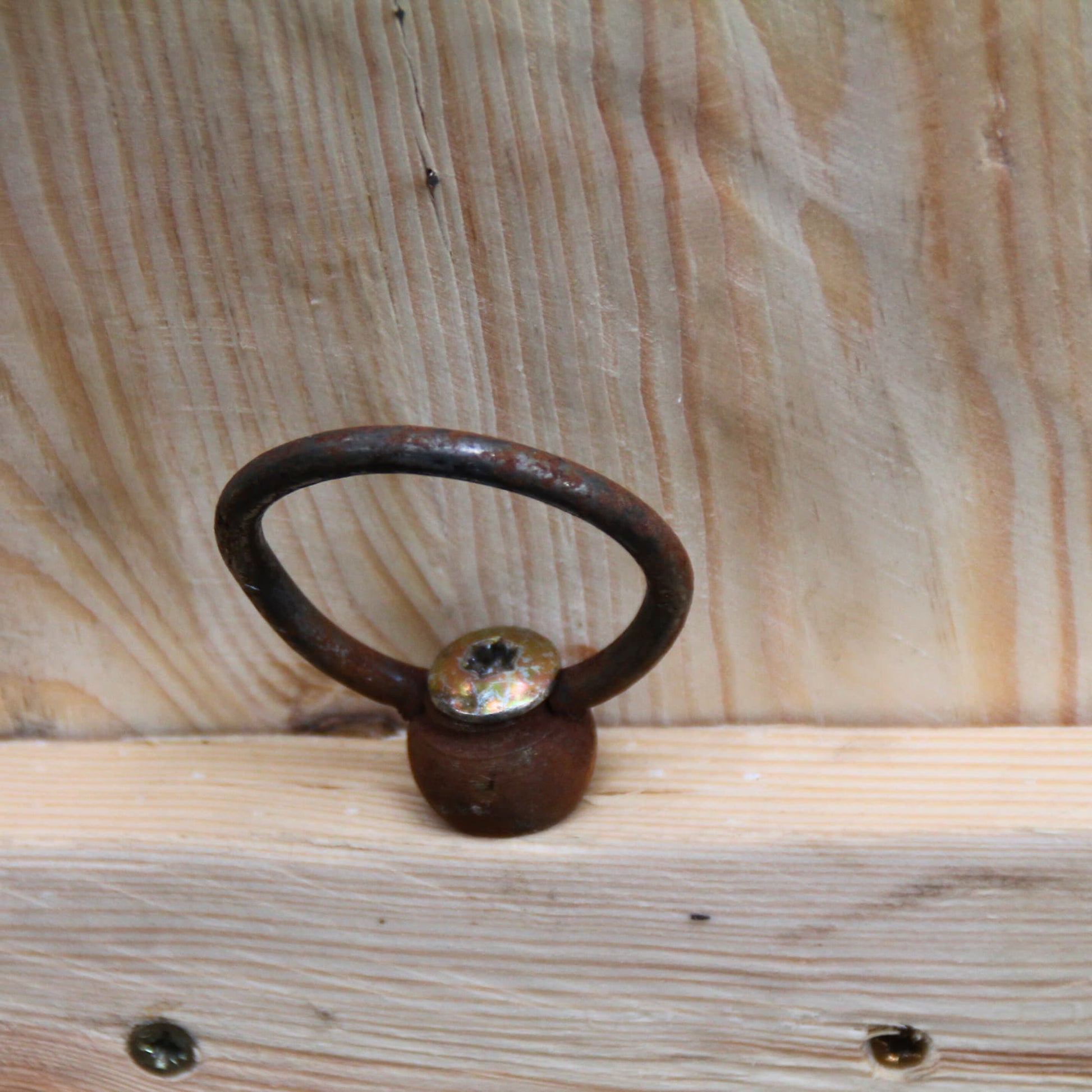 Crochet de fixation murale de l'horloge ronde en bois et chaine de moto