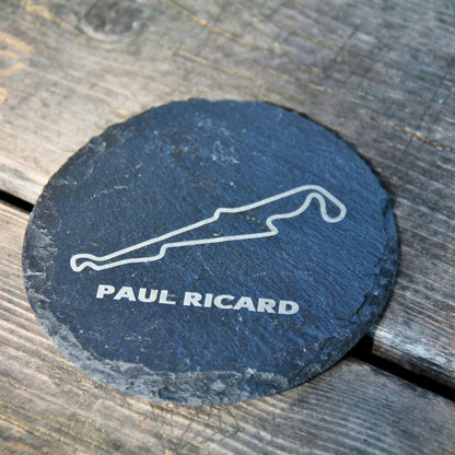Dessous de verre rond en ardoise naturelle gravé du tracé du circuit Paul Ricard.