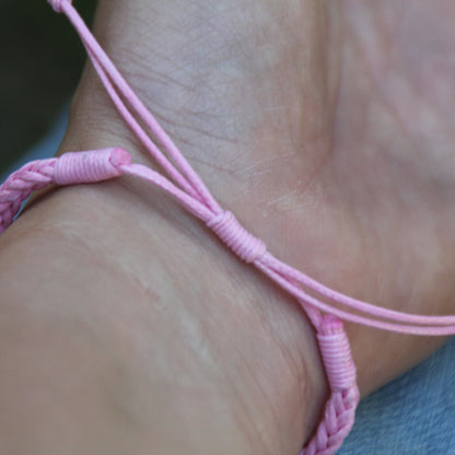 Noeud coulissant du bracelet pour motarde simili cuir ajustable Ride Safe. 