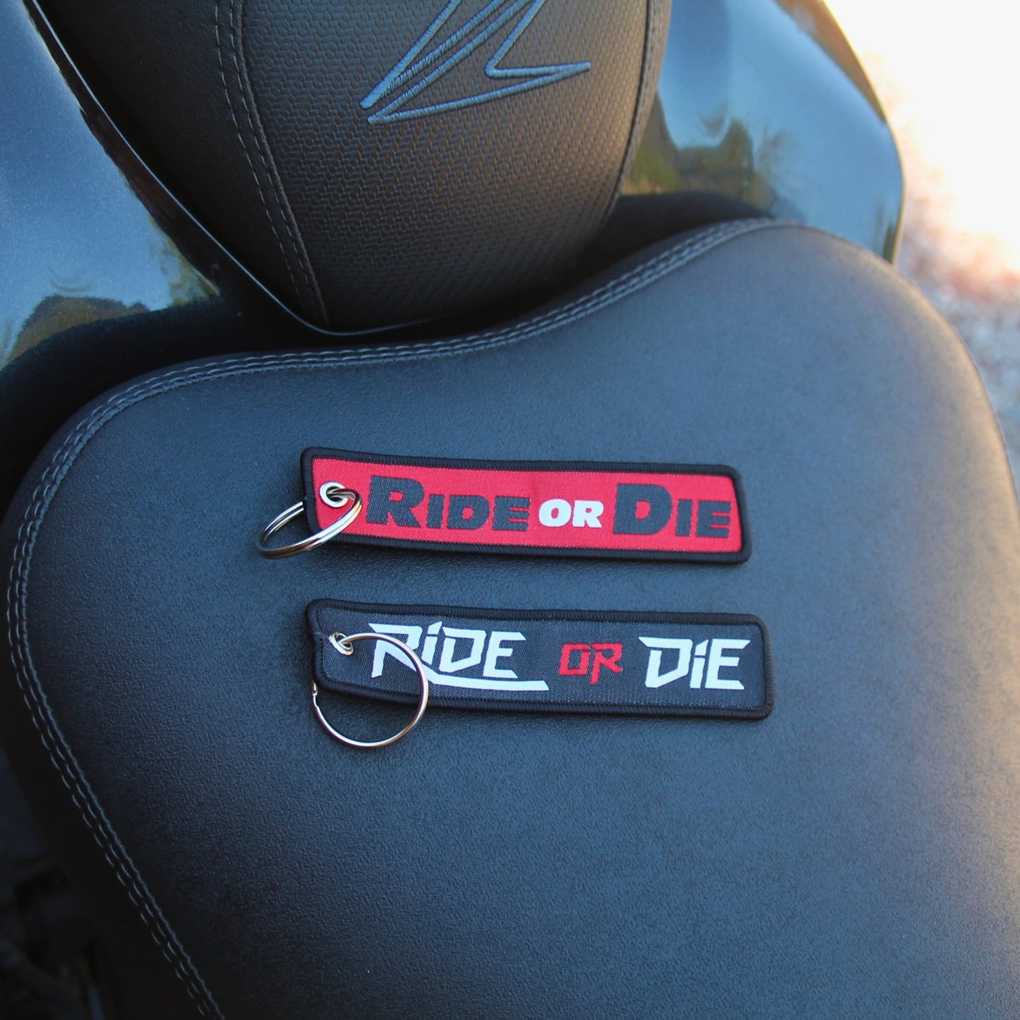 Porte clé Ride or Die en tissu pour moto