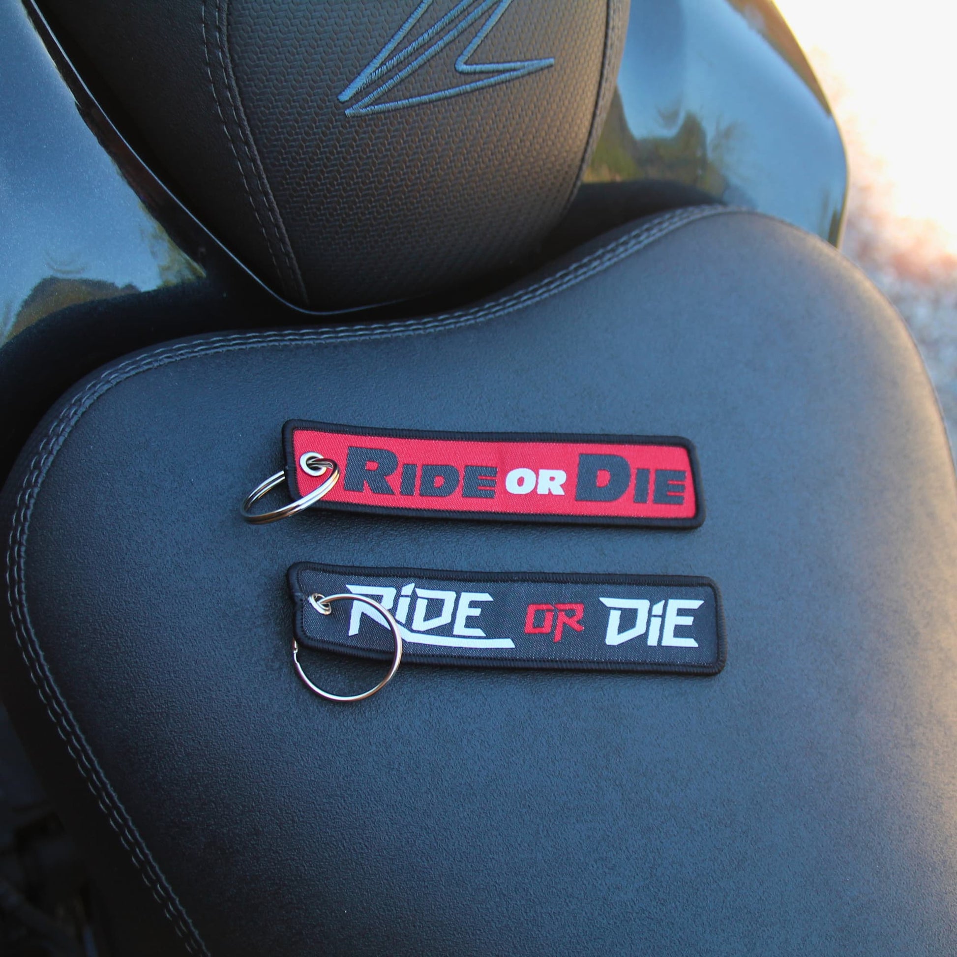 Porte clé Ride or Die en tissu pour moto