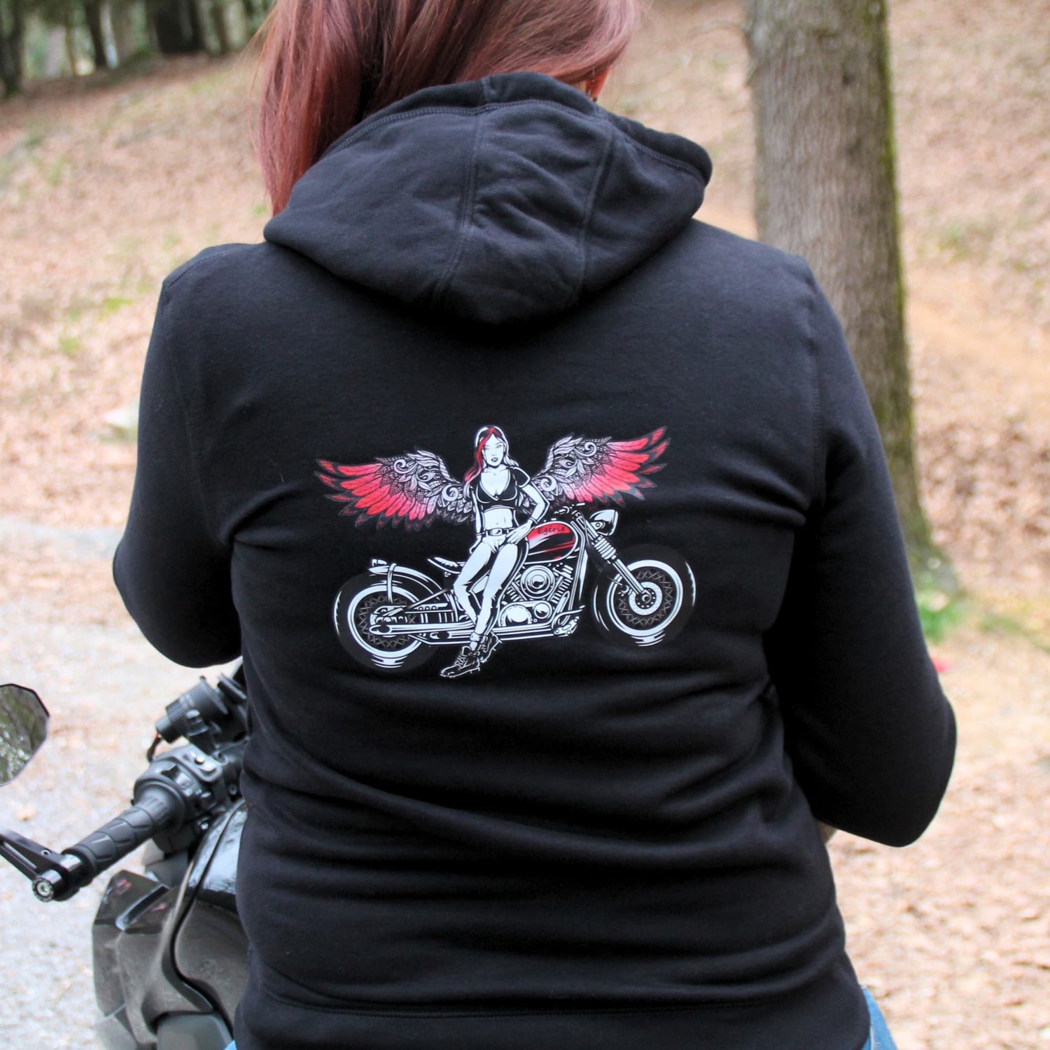 Sweat à capuche noir Theia Moto Egérie vue de dos