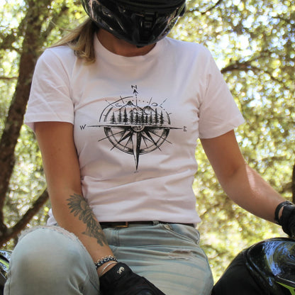 Tshirt femme motarde blanc coton avec rose des vents et montagnes