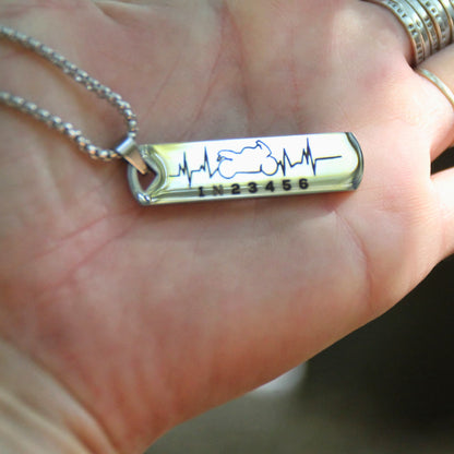 Zoom Collier motard acier inox pendentif gravé ligne de vie moto 1N2345