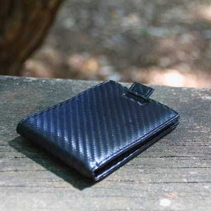 Porte feuille carbon fermé, idéal pour motard